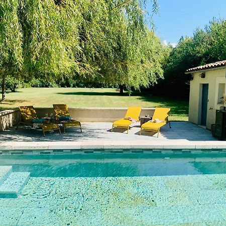 Bed and Breakfast Mas Des Muses LʼIsle-sur-la-Sorgue Esterno foto