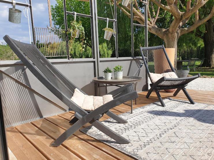 Bed and Breakfast Mas Des Muses LʼIsle-sur-la-Sorgue Esterno foto